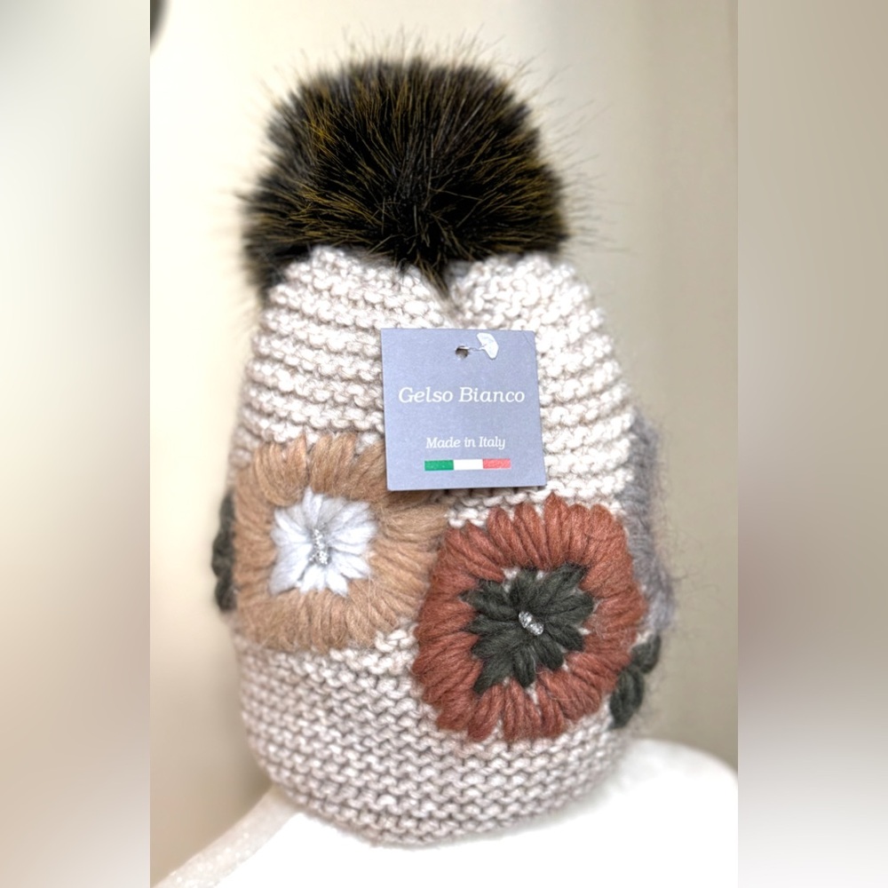 Gelso Bianco Knit Beanie with FUR Pom Pom Italy